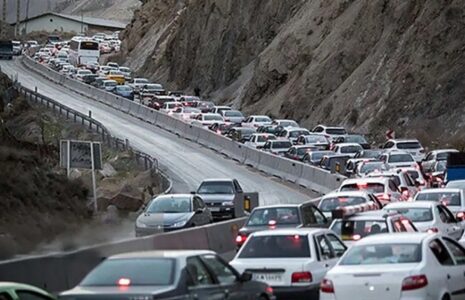 ترافیک‌ سنگین در آزادراه تهران _ شمال