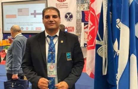 داور ایرانی رئیس انجمن وزنه‌برداری پیشکسوتان آسیا