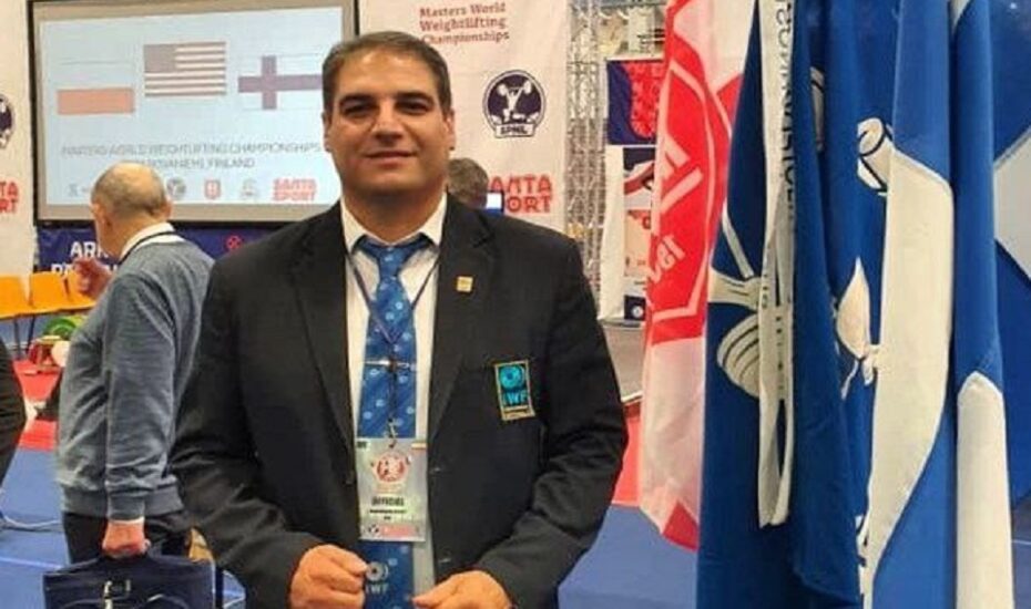 داور ایرانی رئیس انجمن وزنه‌برداری پیشکسوتان آسیا