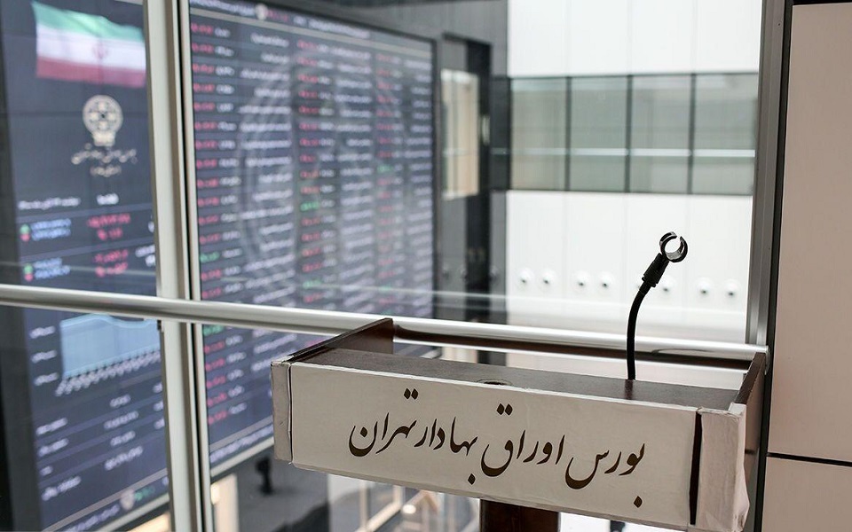شاخص بورس همچنان روی موج منفی