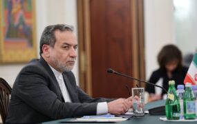 عراقچی پیام غیرمستقیم با آمریکا