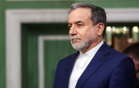 عراقچی حمله به تاسیسات زیربنایی ایران
