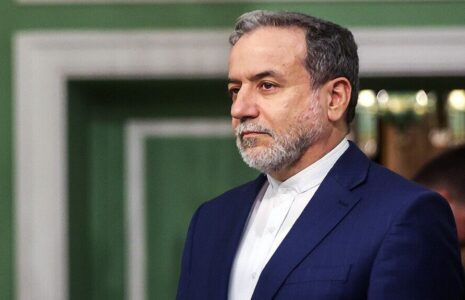 عراقچی حمله به تاسیسات زیربنایی ایران