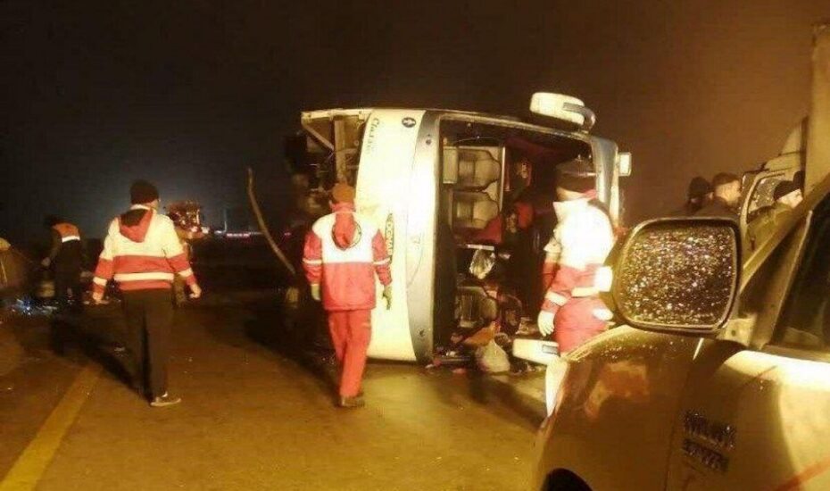 واژگونی اتوبوس