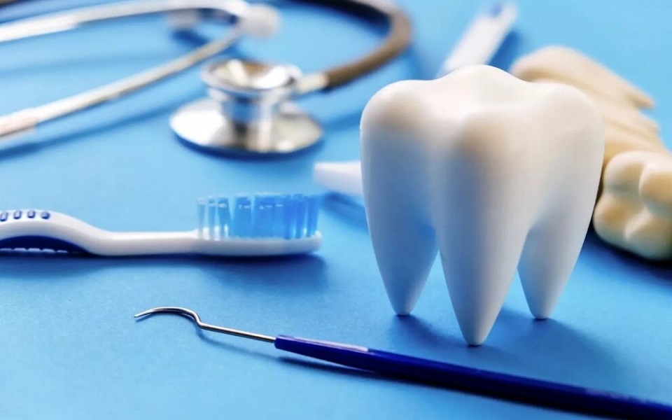 سفیدکردن طبیعی دندان‌