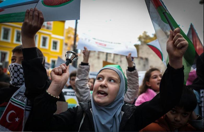 دیدنی های امروز؛ از تظاهرات ضد ترامپ در آمریکا تا اعتراضات ضد نتانیاهو در اسرائیل تظاهرات حامیان فلسطین در استانبول