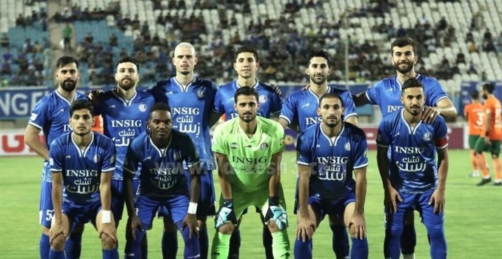 بازیکن استقلال