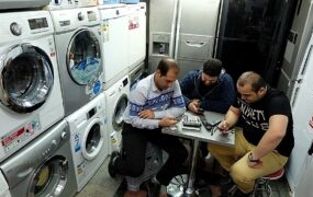 تسلط سراها بر بازار لوازم خانگی