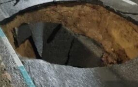 فرونشست زمین در دارآباد