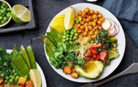 توصیه‌های تغذیه‌ای کم‌کاری تیروئید