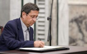 حکم وزیر اقتصاد برای مدیران جدید بانکی