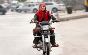 گواهینامه موتور به زنان