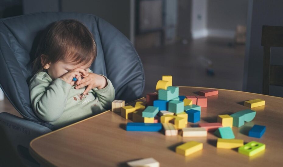 علائم بیش فعالی کودکان