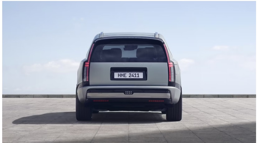 هیوندای آیونیک 9؛ ترکیبی لوکس از قدرت و فناوری در دنیای خودروهای برقی هیوندای آیونیک 9