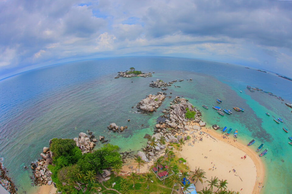 20 ساحل برتر و زیبای دنیا برای عاشقان طبیعت و دریا زیباترین سواحل جهان