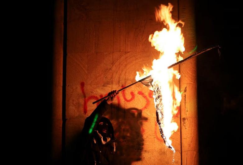 تداوم ناآرامی و شورش در پایتخت گرجستان