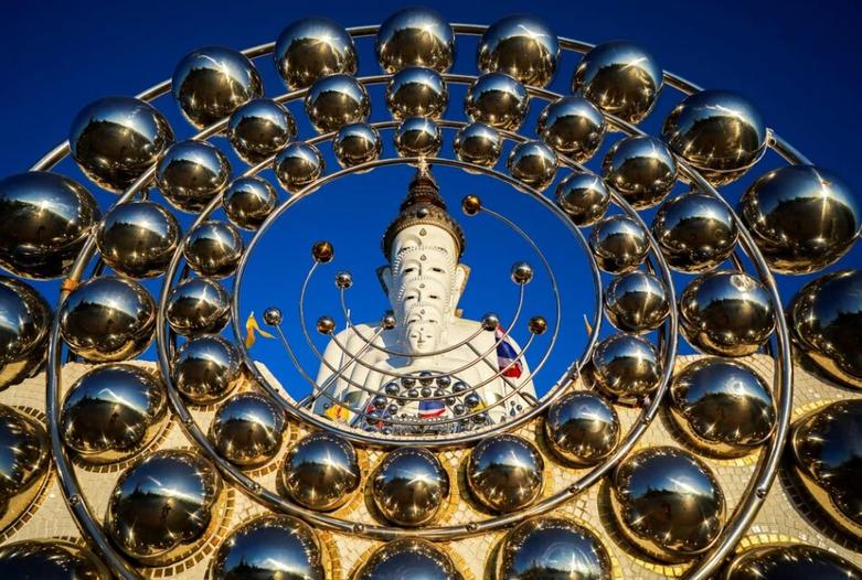 مجسمه های بزرگ بودا 