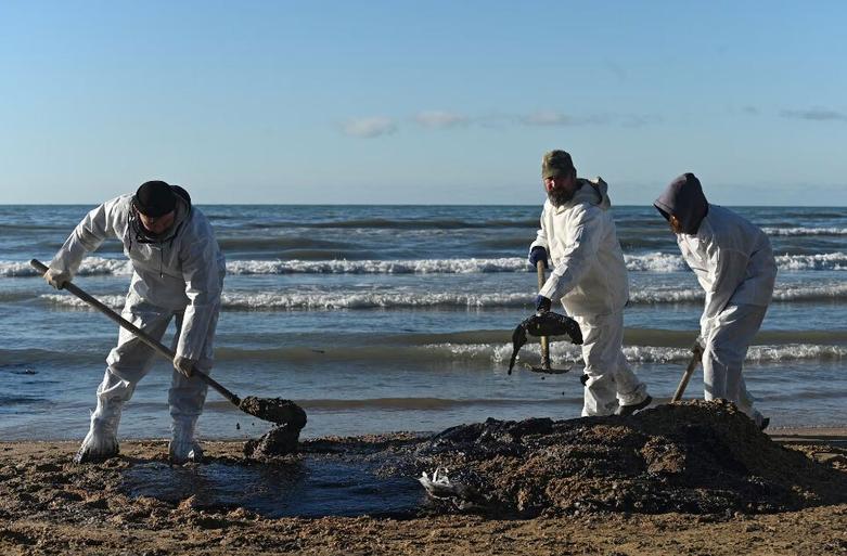 پاکسازی آلودگی نفتی روسیه