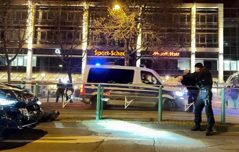 حمله خودرویی یک پزشک تبعه سعودی به بازار کریسمس