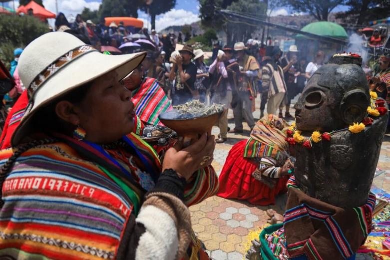 مراسم استقبال از "انقلاب تابستانی"