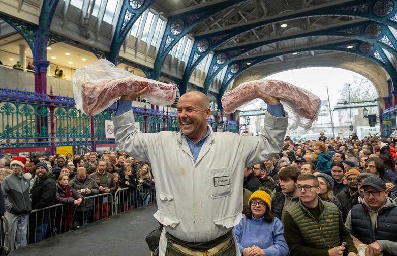 بازار حراج گوشت و بوقلمون کریسمس