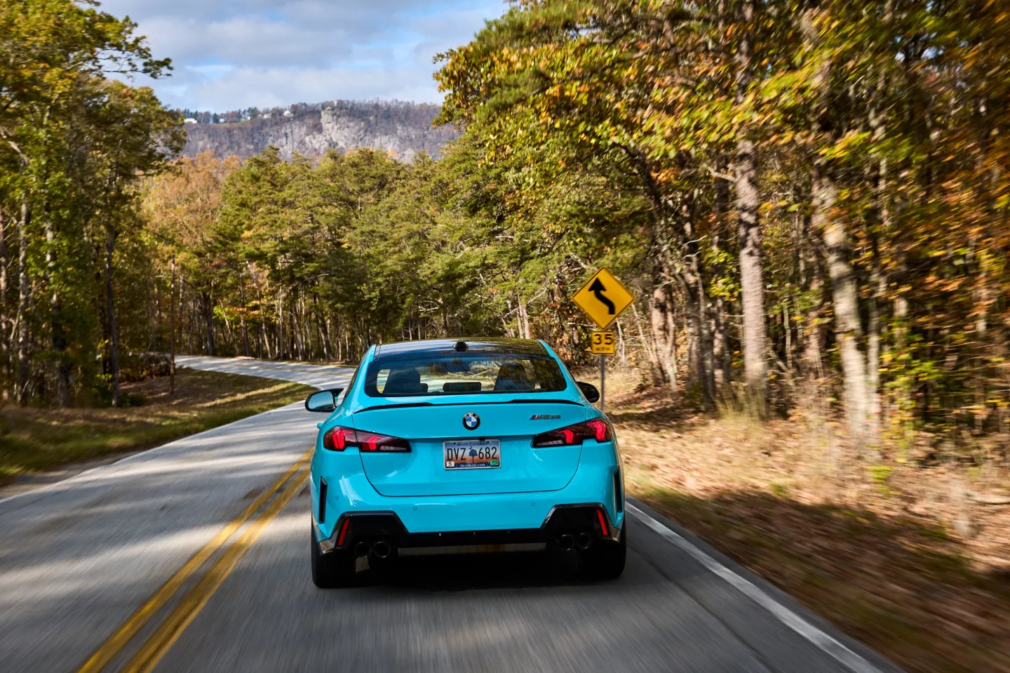 بررسی خودروی BMW