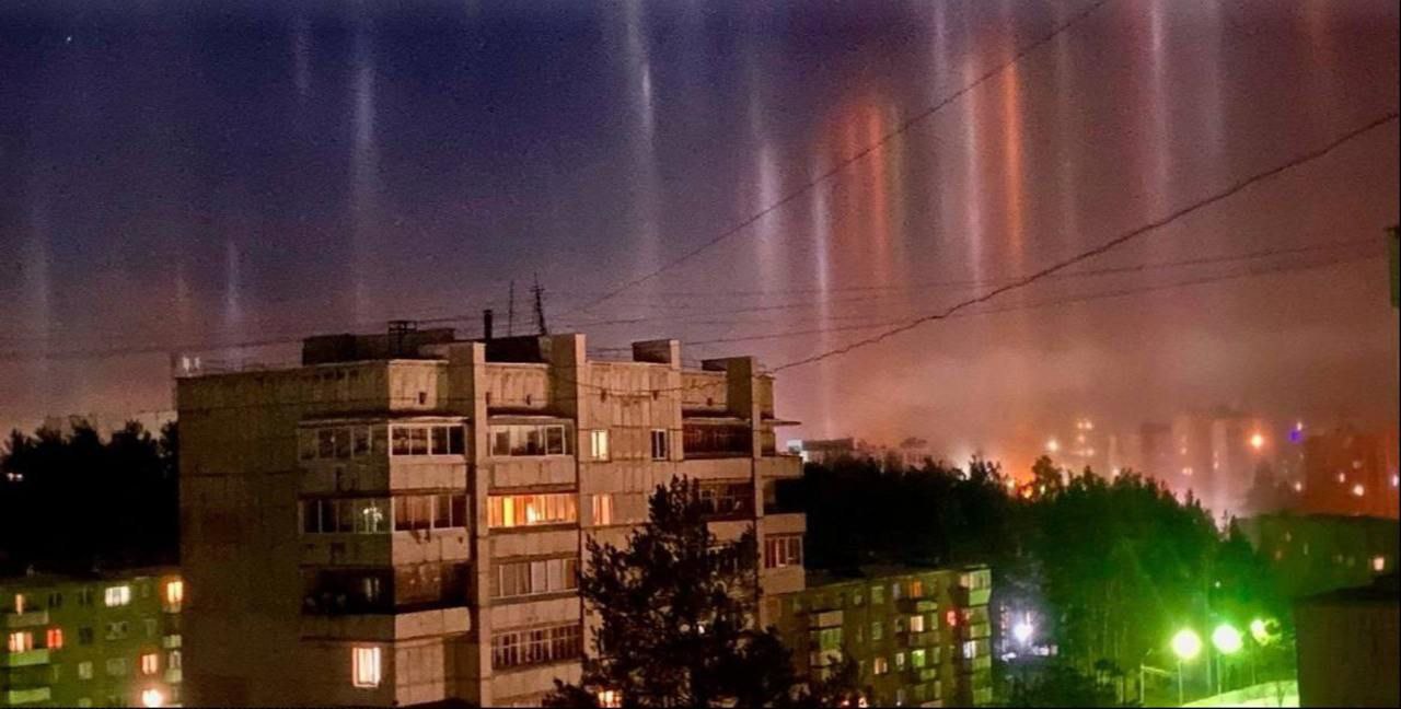 "ستون‌های نور" در سیبری و خاور دور