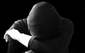 دست‌درازی دختر دانشجوی پزشکی