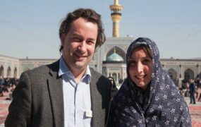 ورود هوایی گردشگران خارجی به مشهد