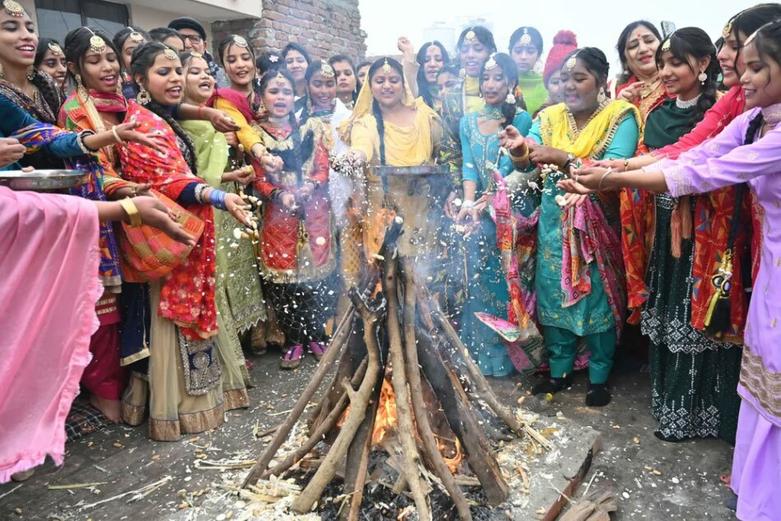  جشنواره سنتی "لوهری"