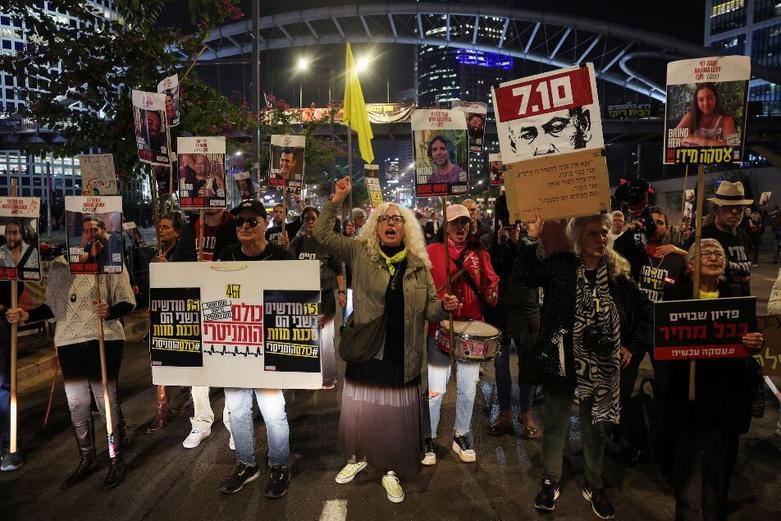 شادمانی خانواده های اسرای اسرائیلی از توافق آتش بس