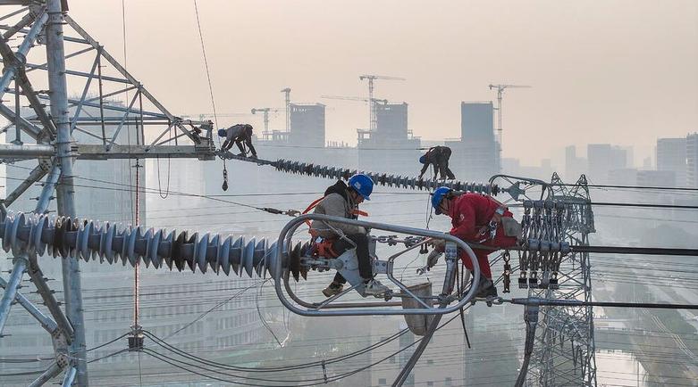 دیدنی های امروز؛ از مهمانی ترامپ تا وضع جدید پناهجویان عازم آمریکا سرویس شبکه انتقال برق