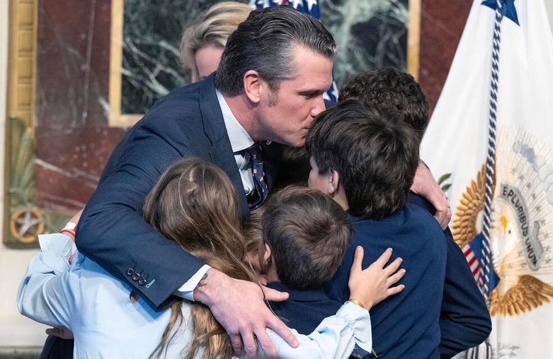 "پیت هگست" وزیر دفاع جدید آمریکا 