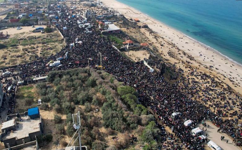 فلسطینی ها در مسیر بازگشت به خانه