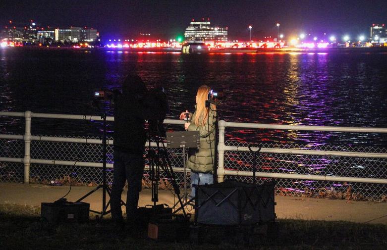 مردی در شهر واشنگتن آمریکا و در کنار رودخانه "پوتوماک" 