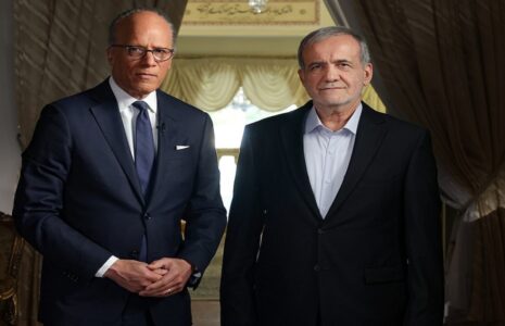 تصاویر مصاحبه پزشکیان با شبکه تلویزیونی NBC آمریکا