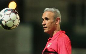 پرسپولیس گل‌محمدی