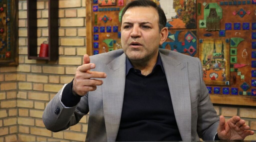 عزیزی خادم