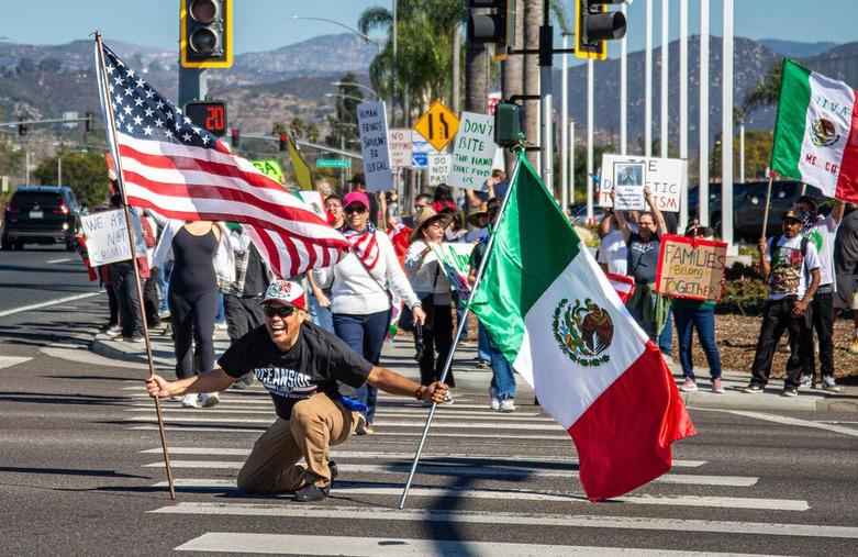 تظاهرات در اعتراض به اخراج مهاجران