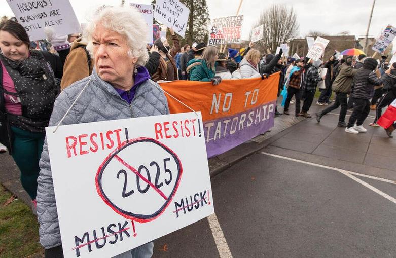 تظاهرات علیه ترامپ در 50 ایالت آمریکا