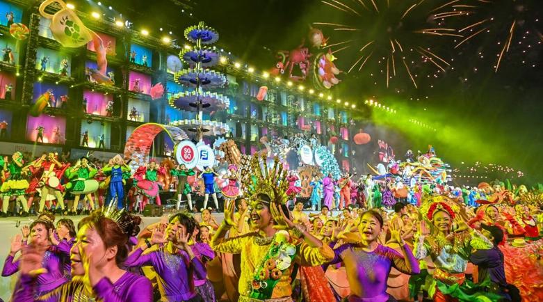 رژه سالانه سال نو چینی 