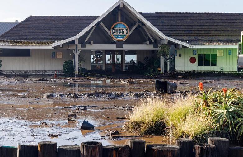 سیل در منطقه "مالیبو"