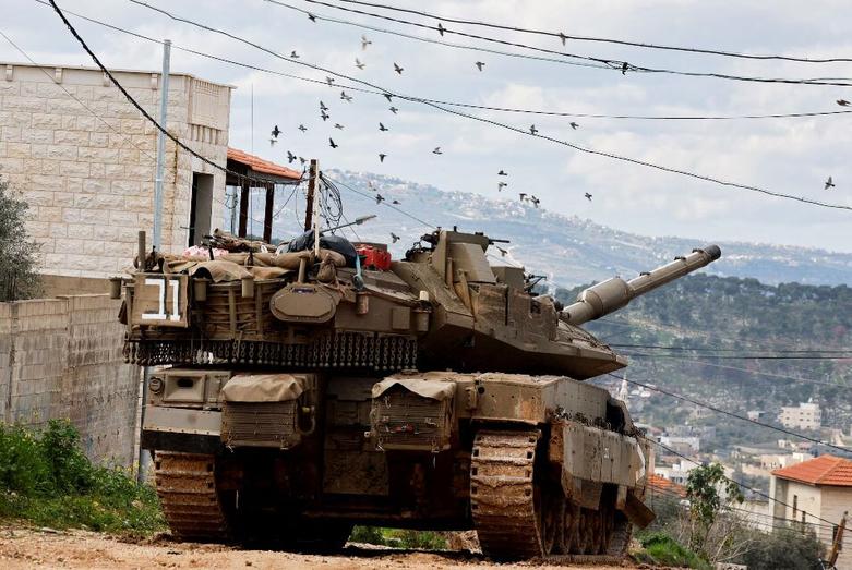 ورود تانک های اسرائیلی به شهر فلسطینی