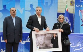 تجلیل از همسر ناصرخان حجازی و فرشاد پیوس