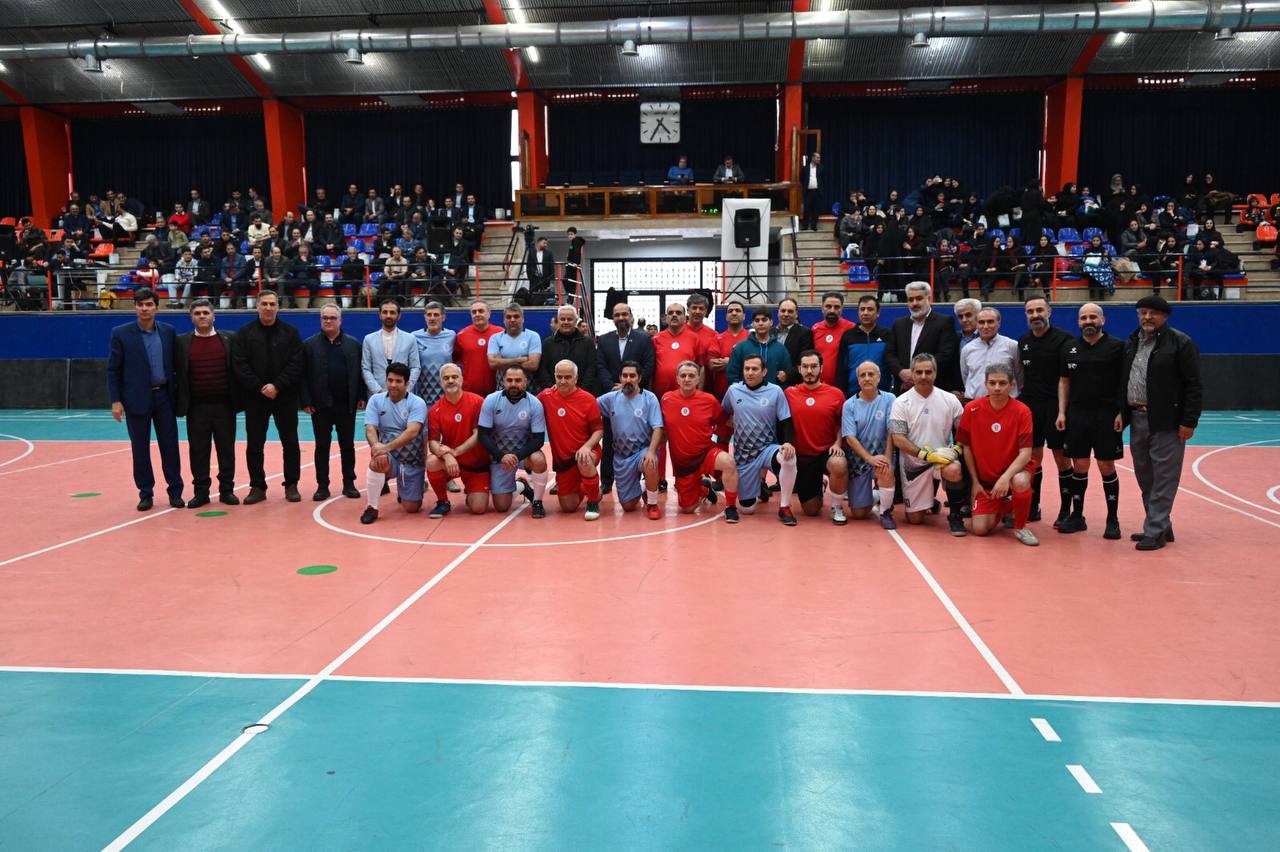 تجلیل از همسر ناصرخان حجازی و فرشاد پیوس