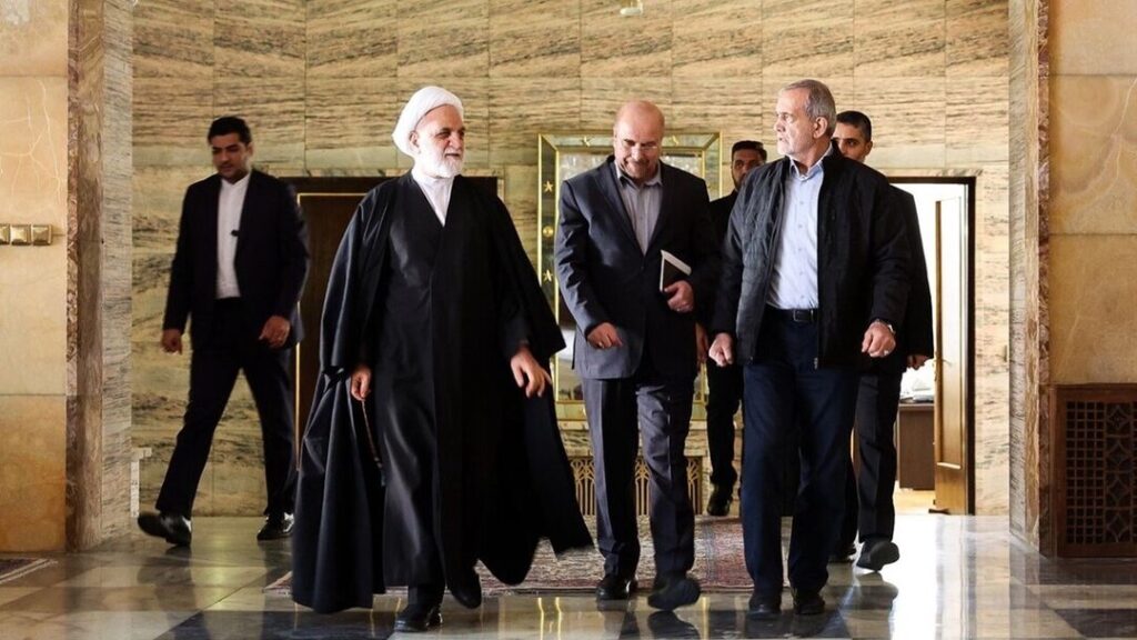 خصوصی سازی ایران خودرو