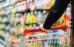 قیمت کالاهای اساسی