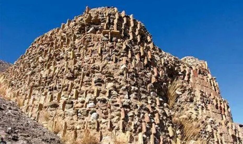معدن‌کاری قلعه سموران جیرفت را می بلعد