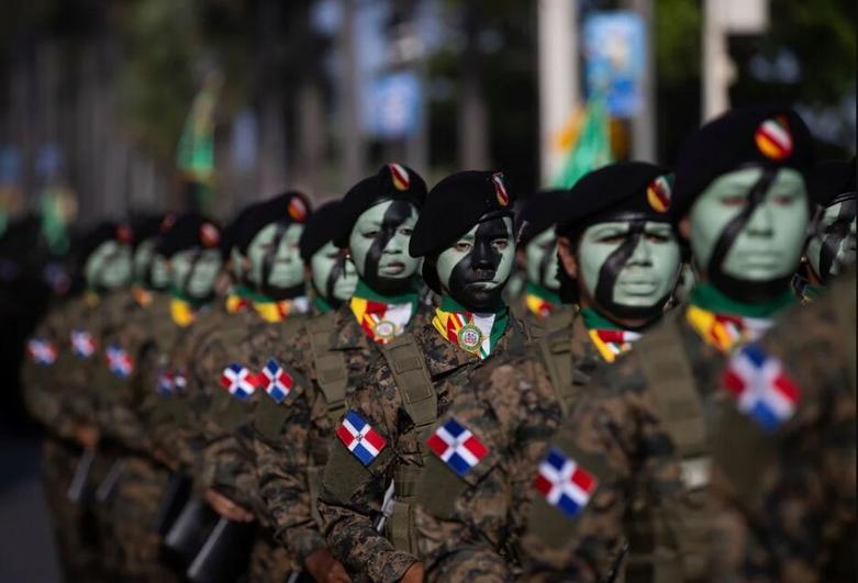 رژه سالگرد استقلال جمهوری دومینیکن