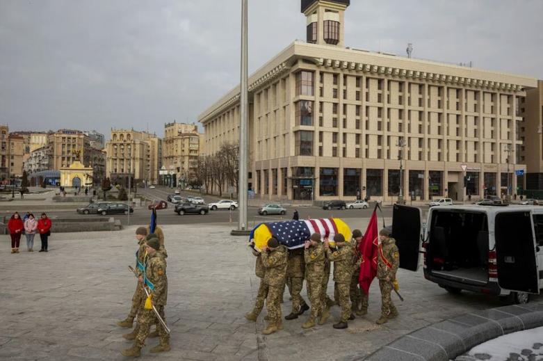 کشته شدن پزشک داوطلب نظامی نیروی دریایی ایالات
